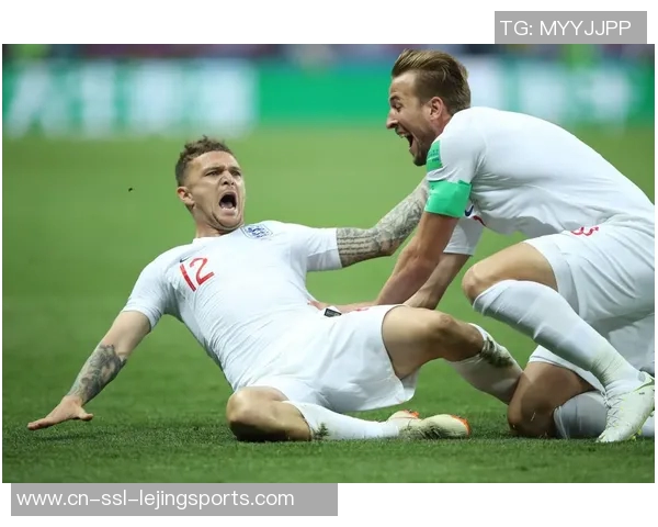 英格兰与美国足球对决结果揭晓谁是胜者分析与回顾 英格兰与美国足球对决结果揭晓谁是胜者分析与回顾