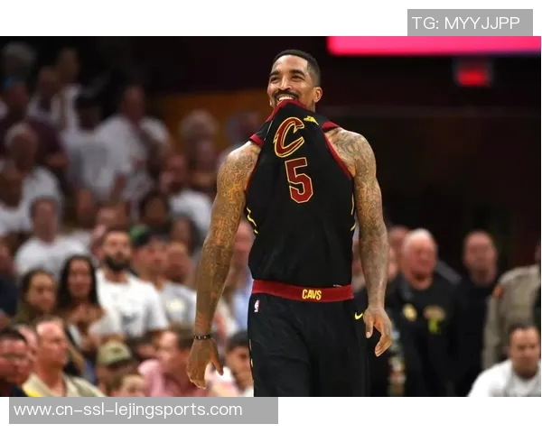 雄鹿与鹈鹕精彩对决全场回放分析及精彩瞬间回顾 雄鹿与鹈鹕精彩对决全场回放分析及精彩瞬间回顾